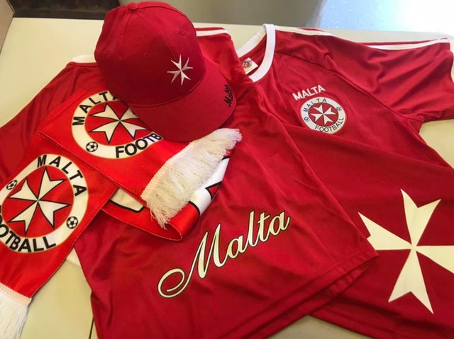 Malta soccer jersey clearance
