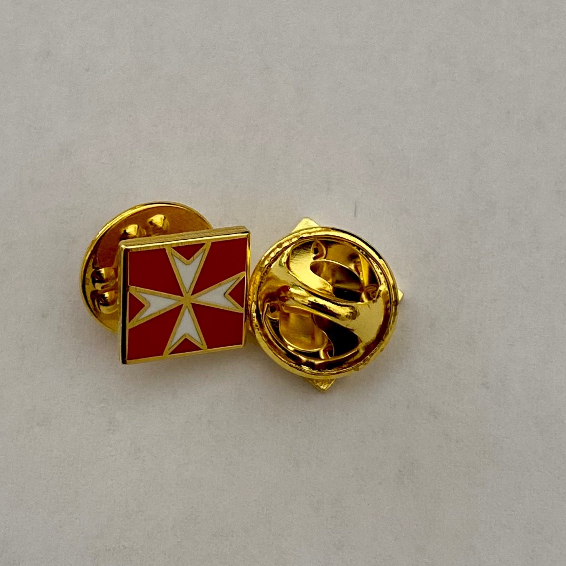 Malta Lapel Pin Malta Cross Connection